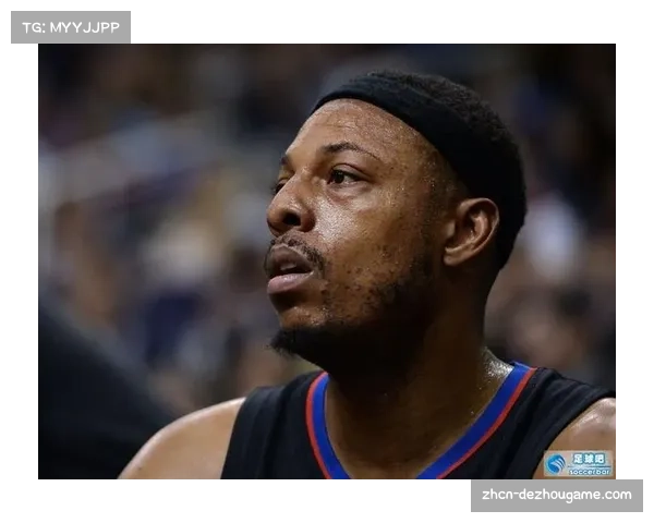 雨中奋战:巴拉多利德与阿拉维斯在泥泞场地中的激烈对抗 雨中奋战:巴拉多利德与阿拉维斯在泥泞场地中的激烈对抗